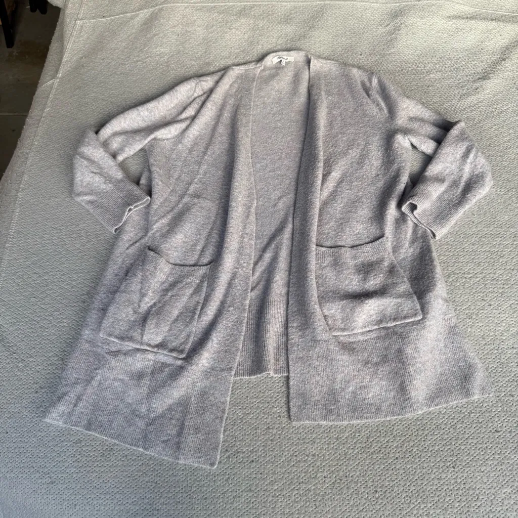 Madewell Kent Cardigan Sweater in Coziest Yarn in Heather Raindrop Size M EUC - Image 6