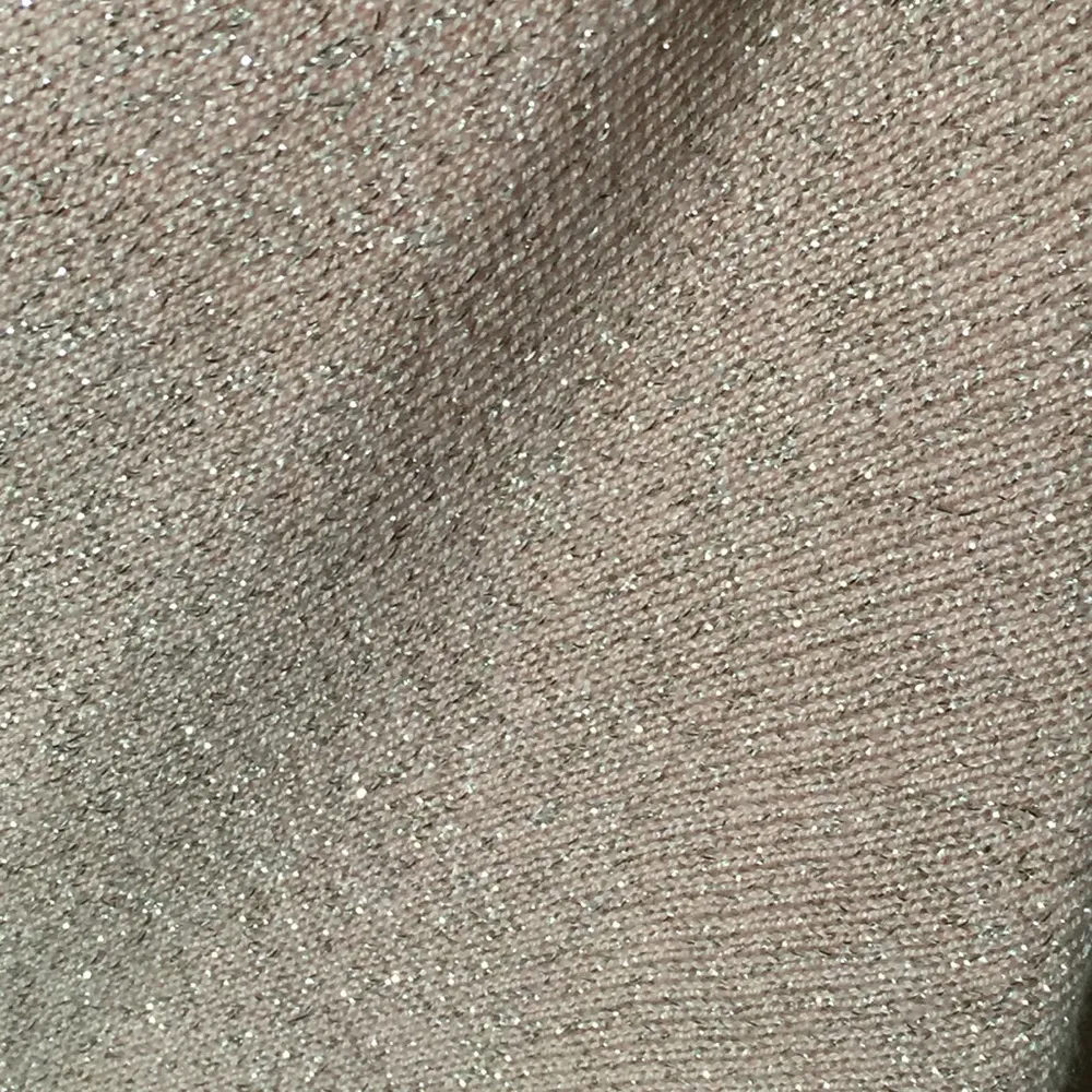 Moda International Pink Sparkling Top M - Image 7