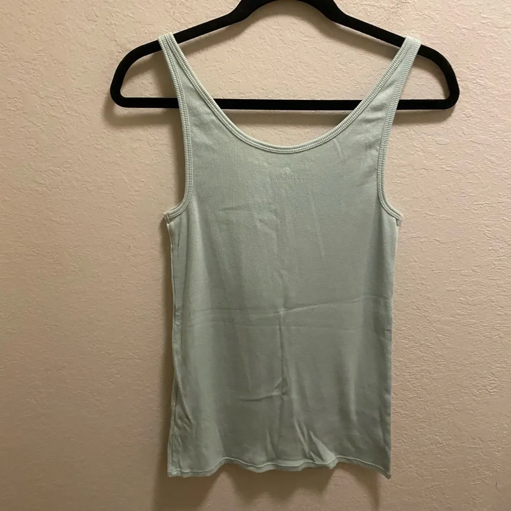 New York & Company Seafoam Green Ruffle Front Ribbed Tank Top Size L Size L - Image 5