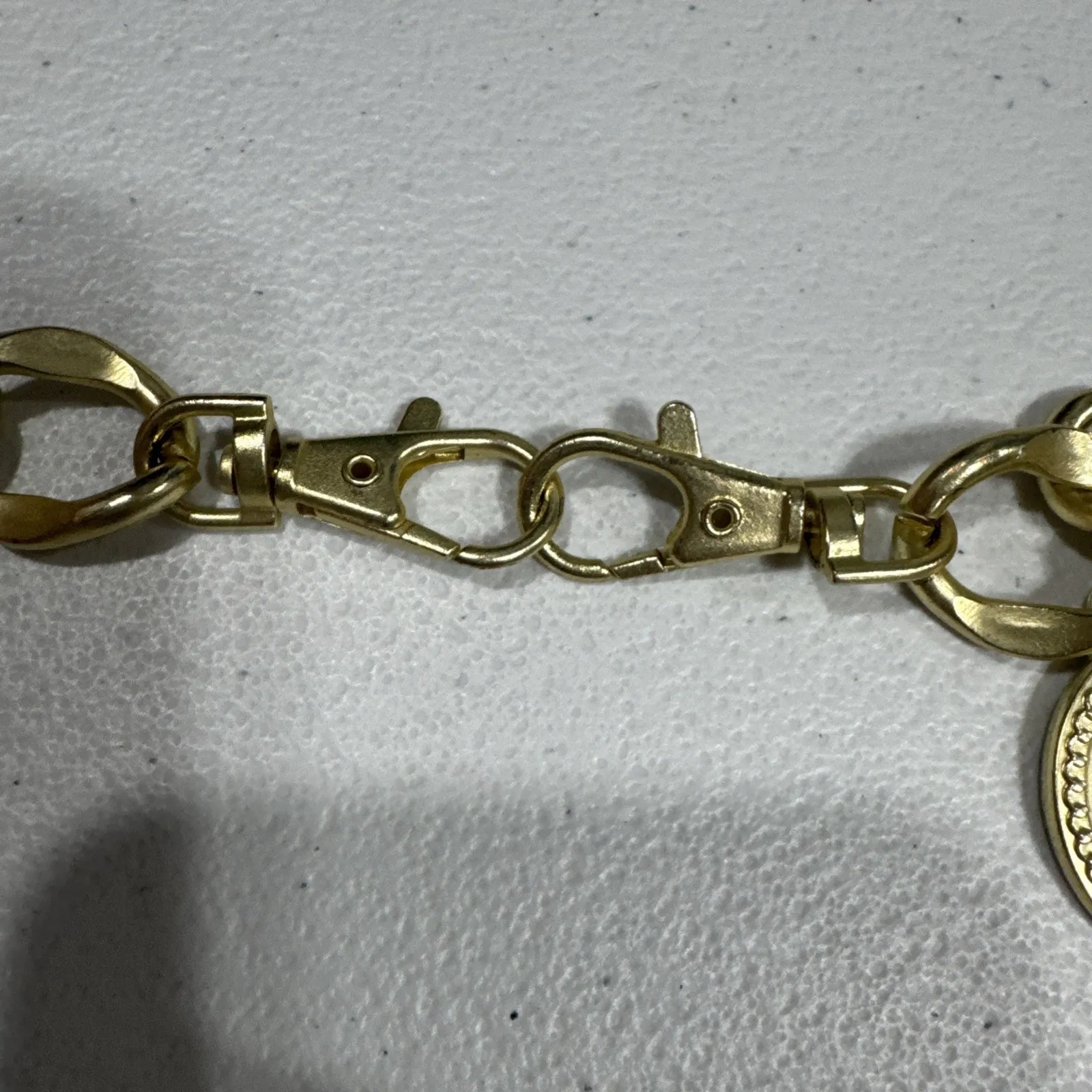 Womens Gold Tone Medallion Chunky Chain Link Belt 41" Long Y2K Party Fashion - Image 8