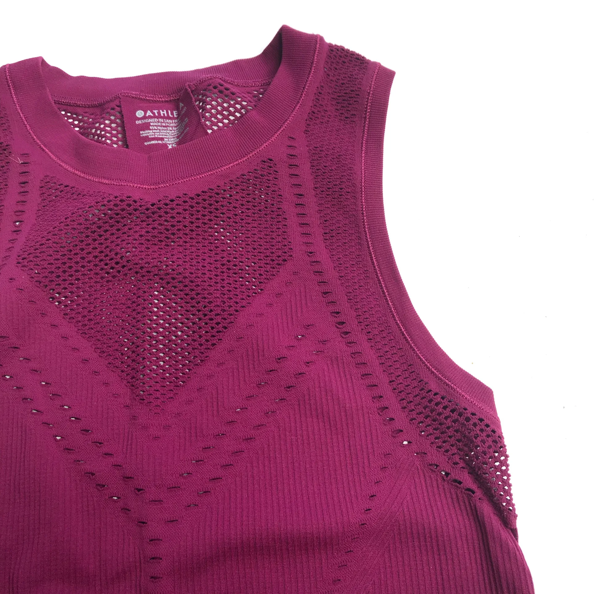 Athleta Oxygen Tank Berry - Image 4