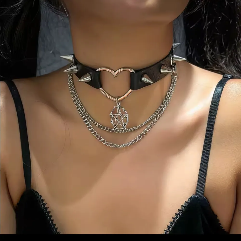 Heart Choker Necklace with Spikes and Chains Black - Image 2