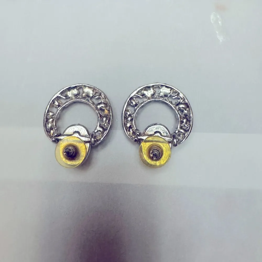 Vintage SilverTone and Faux Pearl Door Knocker Style Stud Earrings, Retro 80s Silver - Image 5