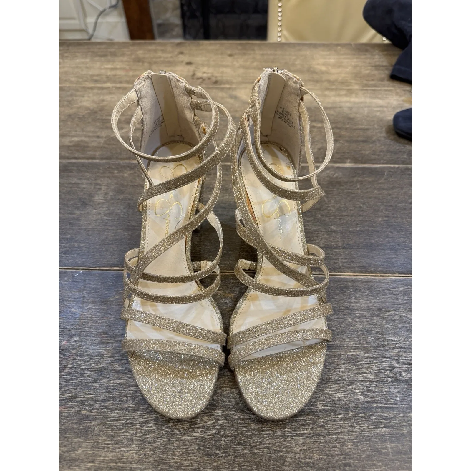 Women's Jessica Simpson Stassey Glitter Champagne Size 8.5 Strappy Fairy Disco - Image 4