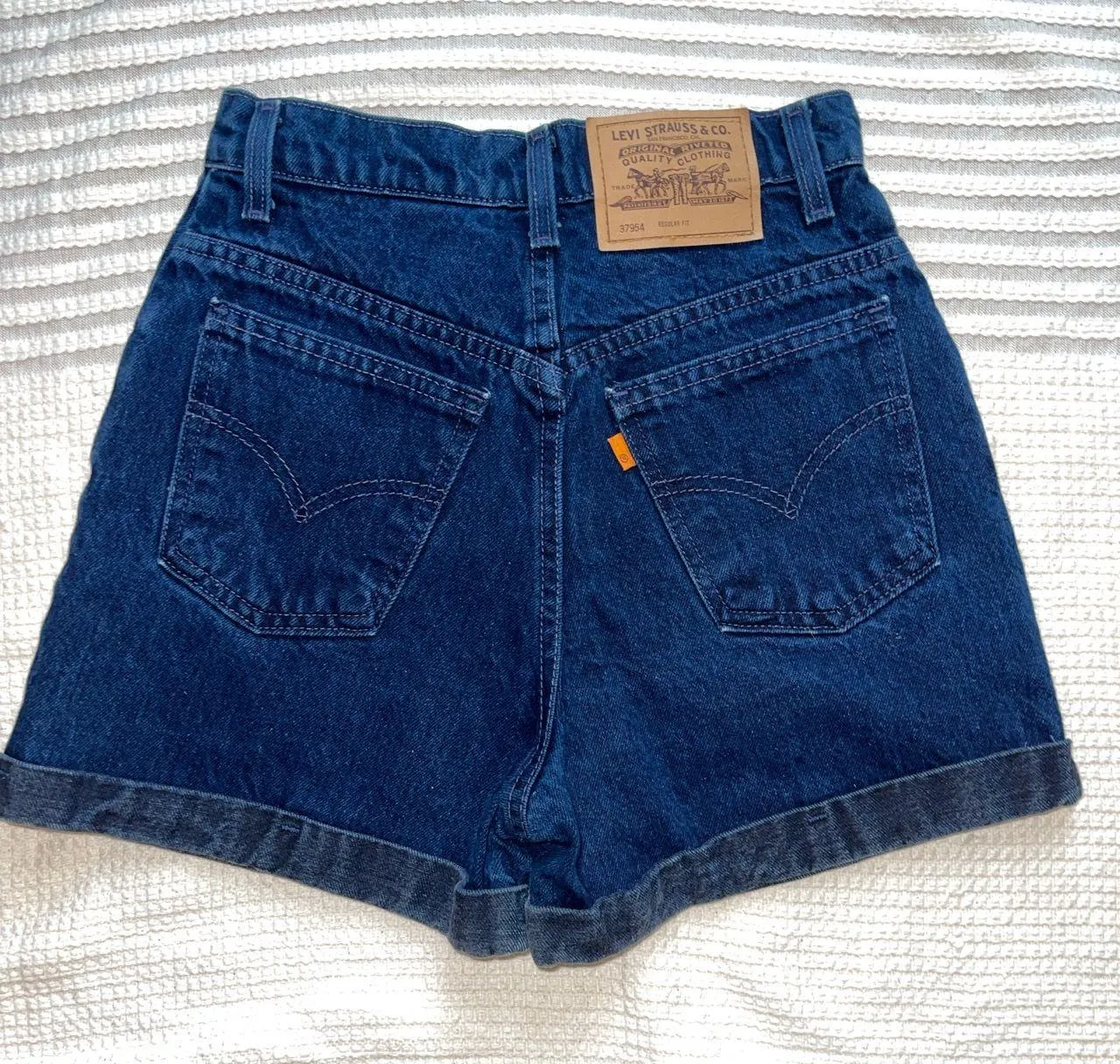 vintage  852 cuffed jean shorts - Image 2