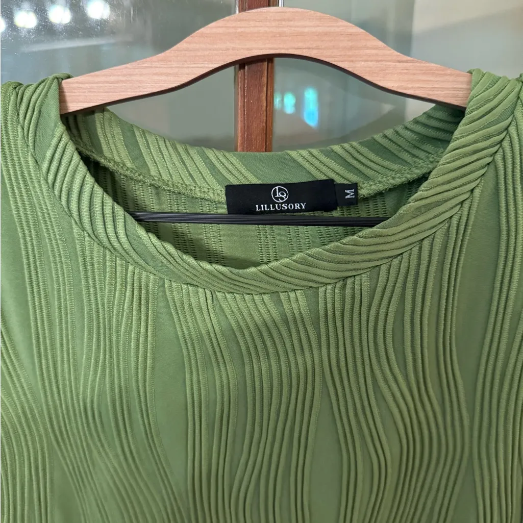 Green Ribbed Boxy Short Sleeve Tee Size M - Image 2