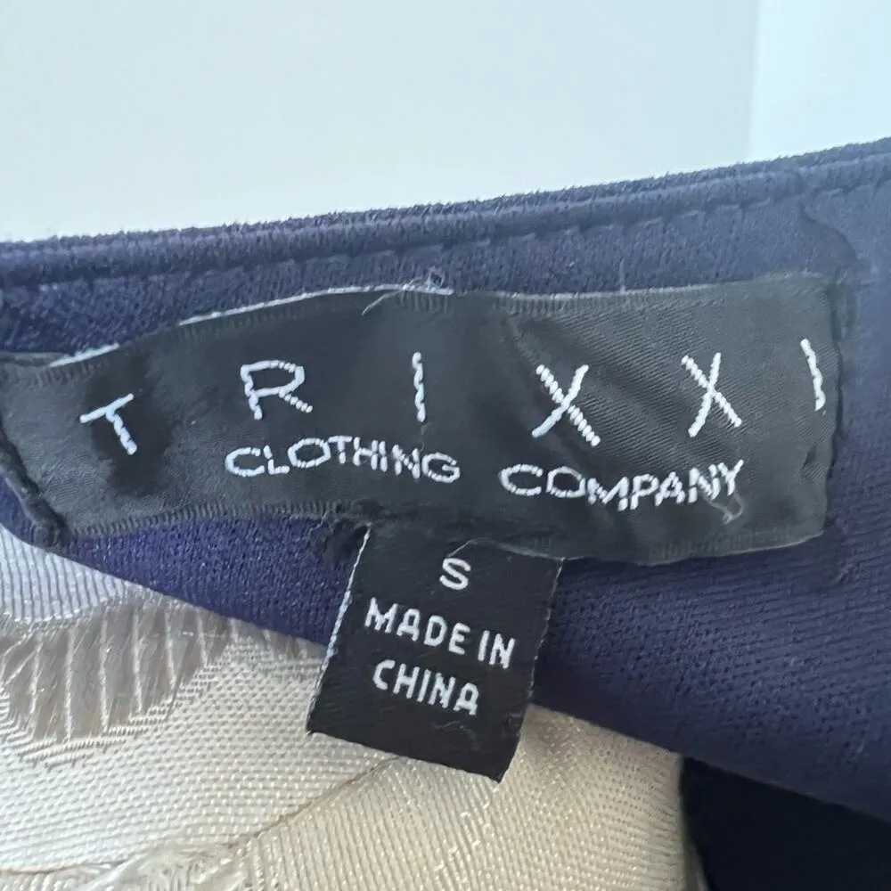 Trixxi Short Sleeve V-Neck Classic Navy Short A-Line Dress Small - Image 5