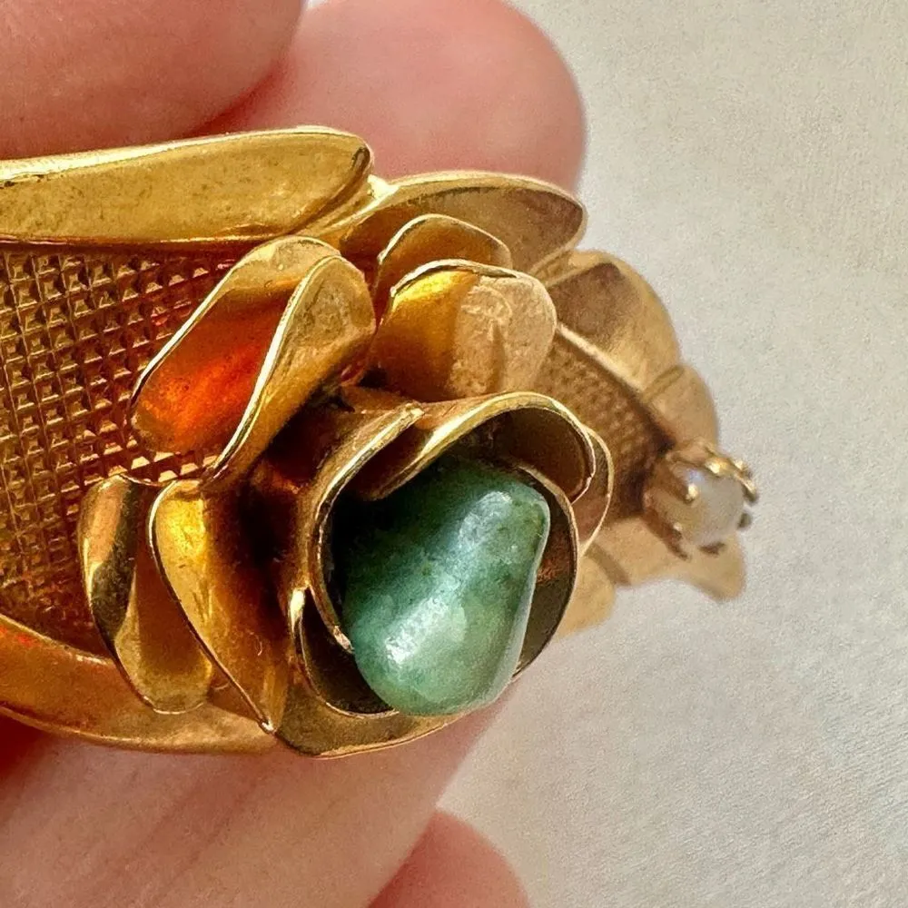 Jade and Pearl vintage leaf brooch Gold - Image 8