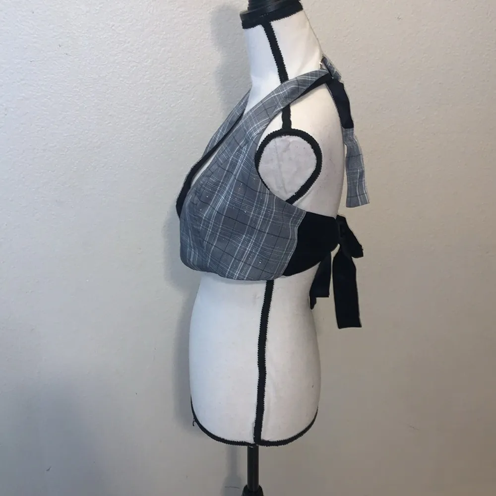 Grey Silver Sparkly Cropped Vest Gray Size M - Image 4