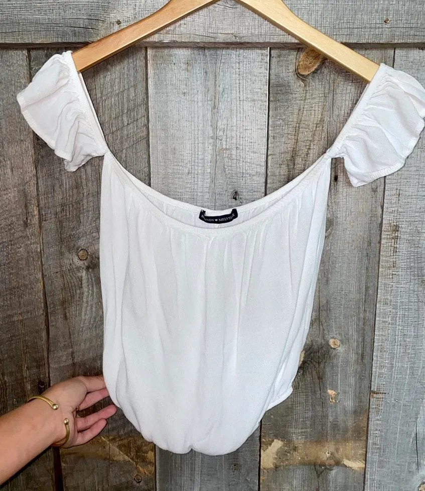 Brandy Melville White Top - Image 4