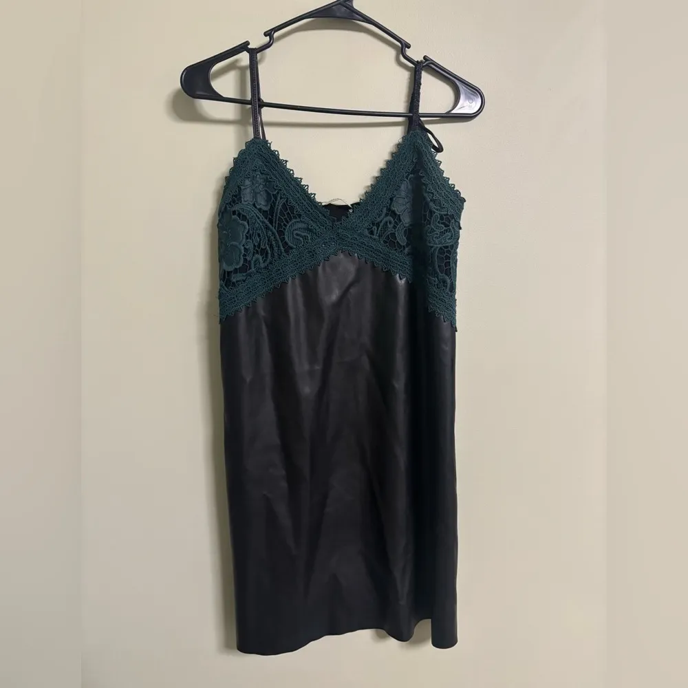 Zara TRF Slip Faux Leather Mini Dress Size Small Green Lace - Image 2