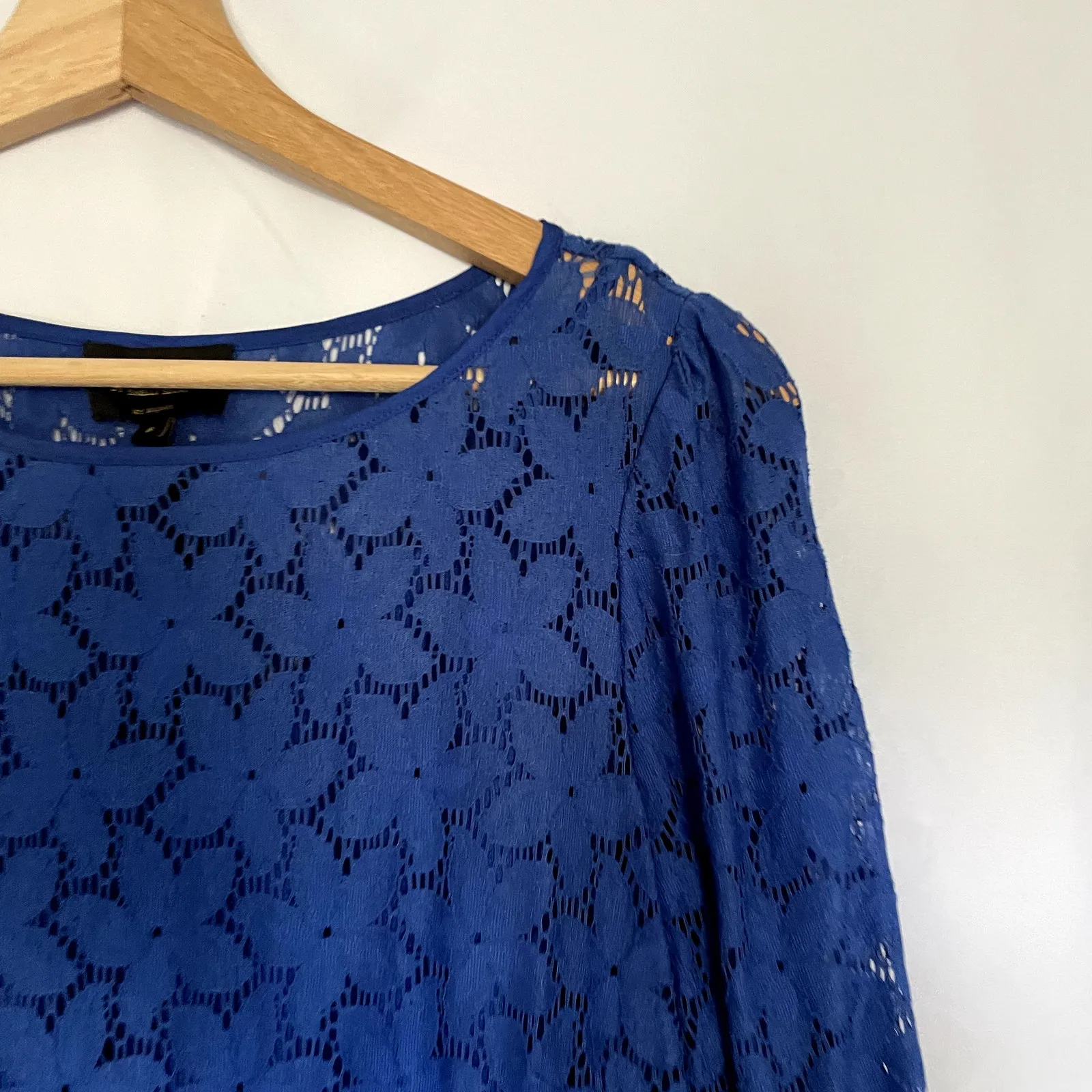 Laundry by Shelli Segal blue lace overlay floral long sleeved dress women's 6 - Image 2