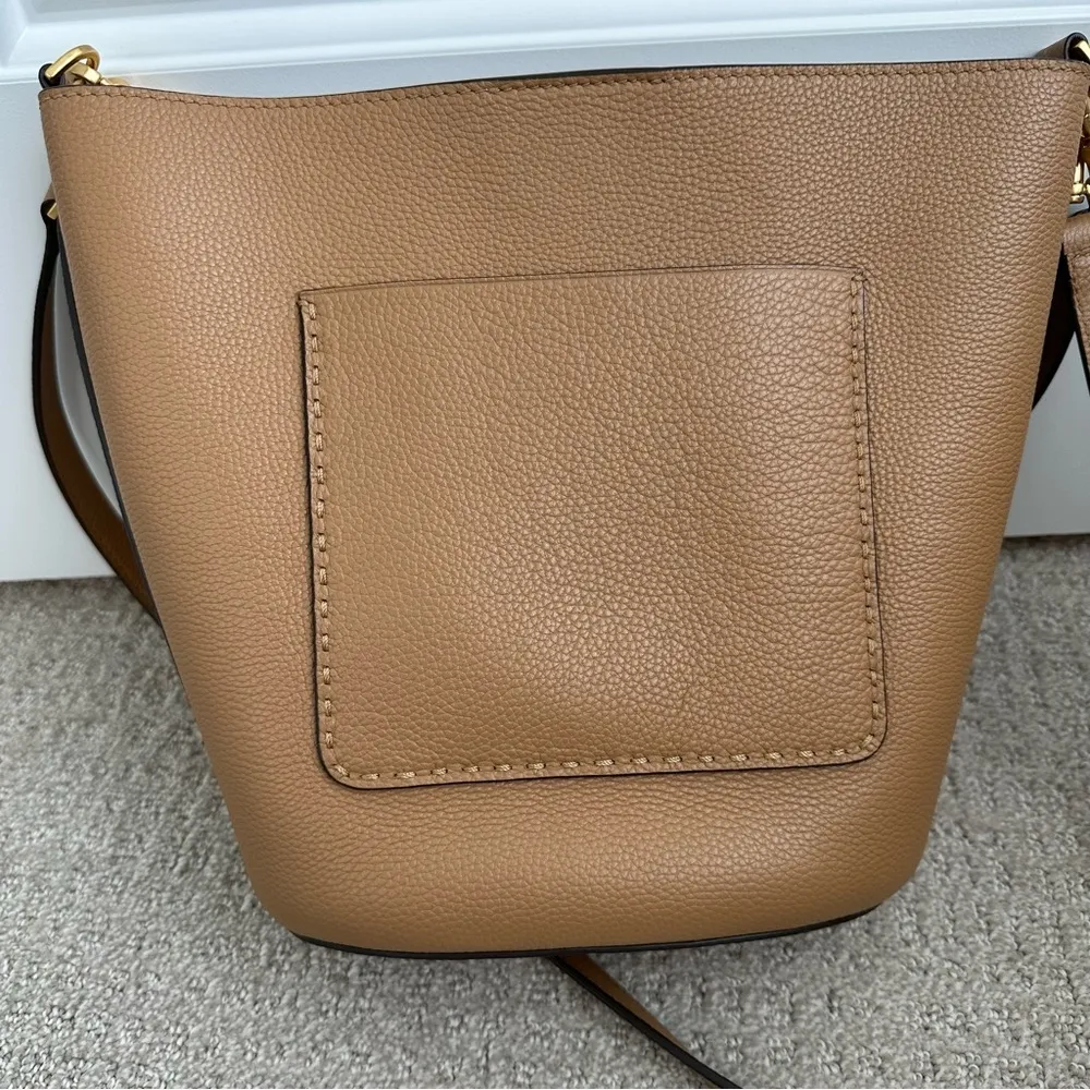 Tory Burch McGraw Leather Bucket Bag Tiramisu Brown Gold Hardware - Image 9
