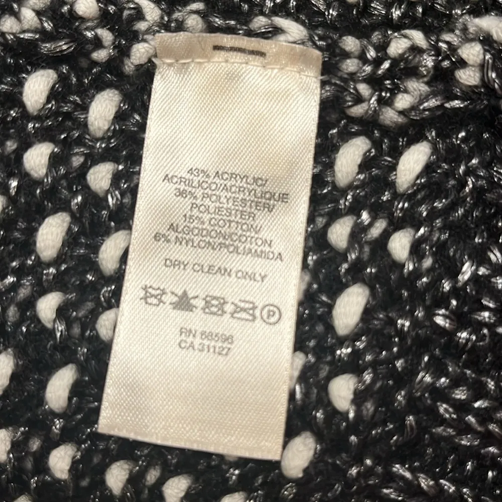 NWT DKNY Jeans sweater cape poncho chunky knit with subtle metallic L - Image 10