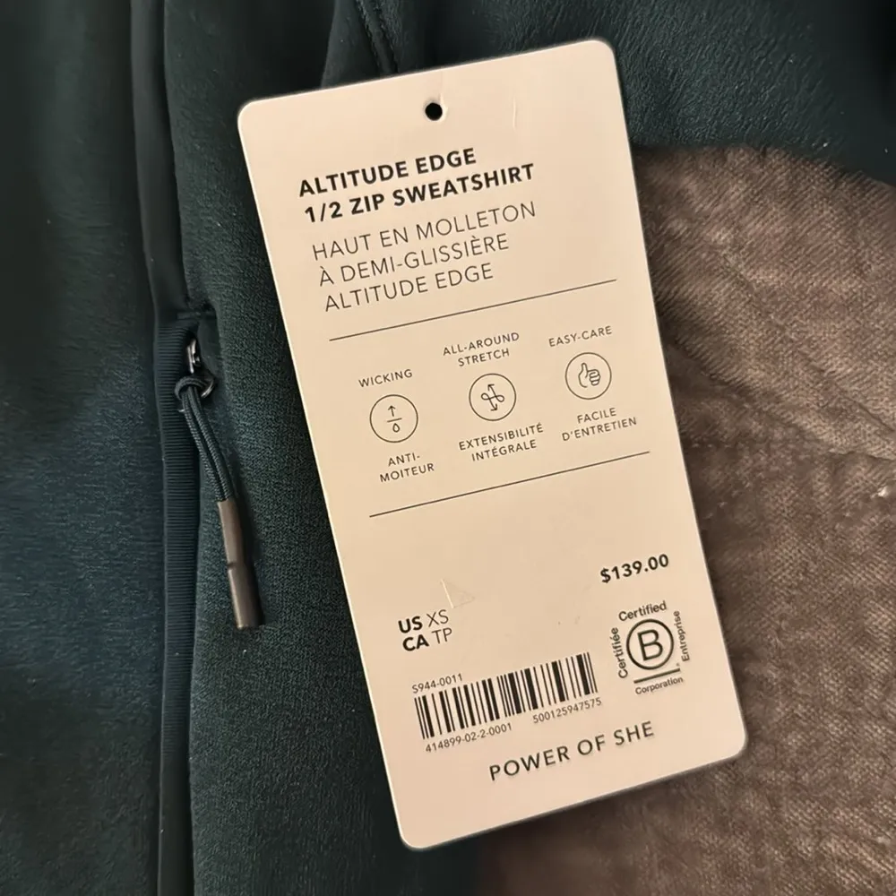 Athleta 1/4 sweatshirt - Image 6