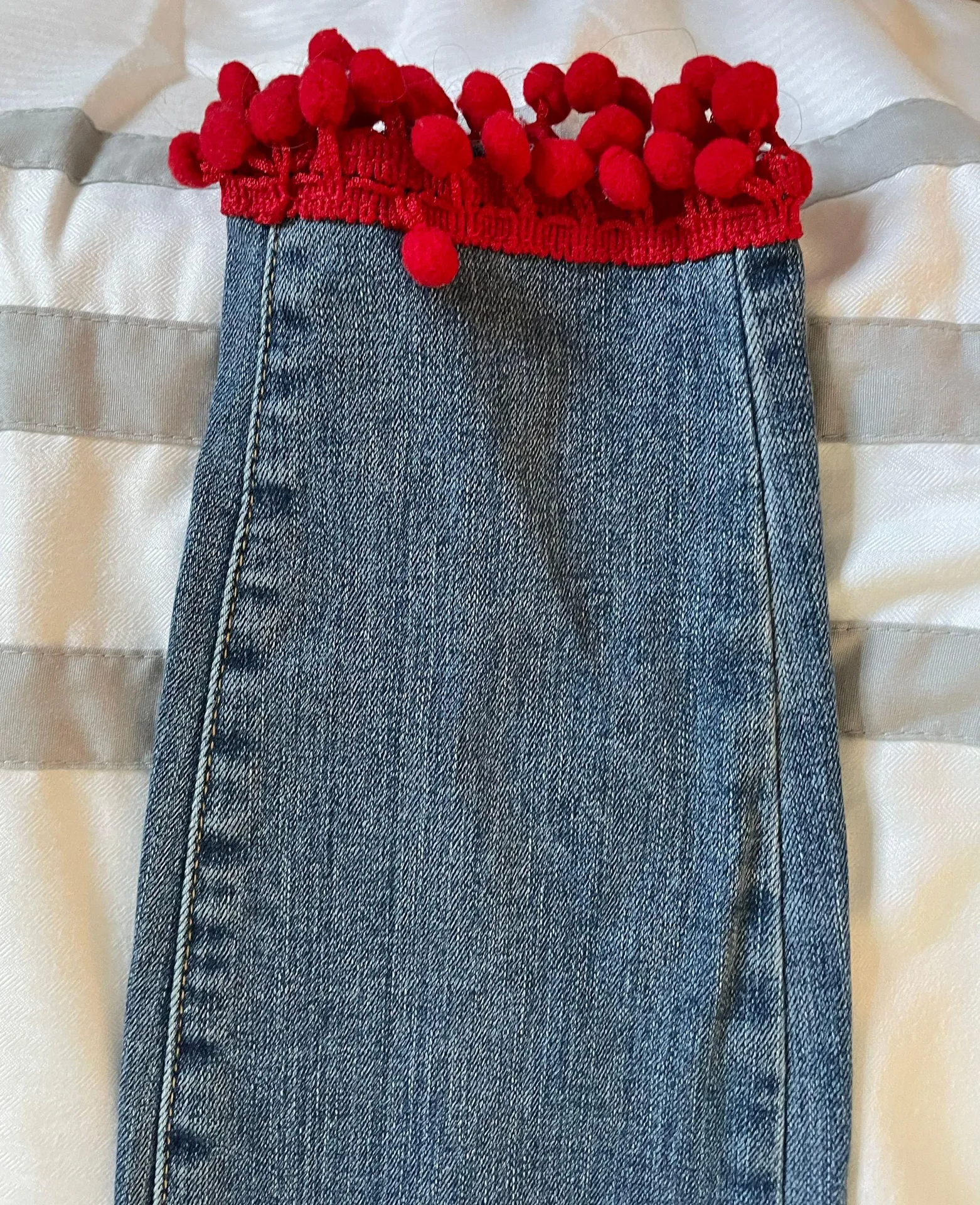 Good Legs Jeans - Image 2