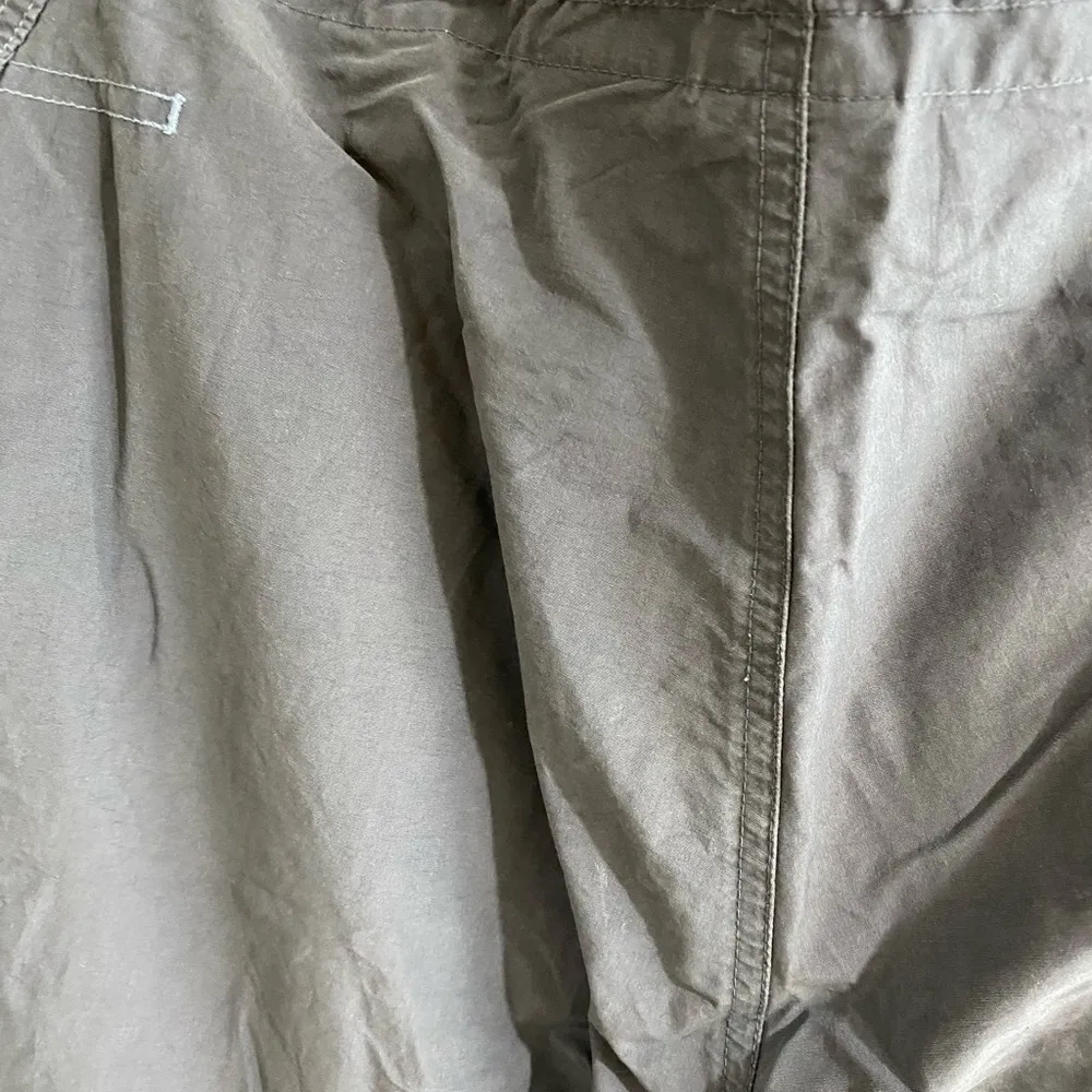 Columbia Capri hiking pants medium - Image 8