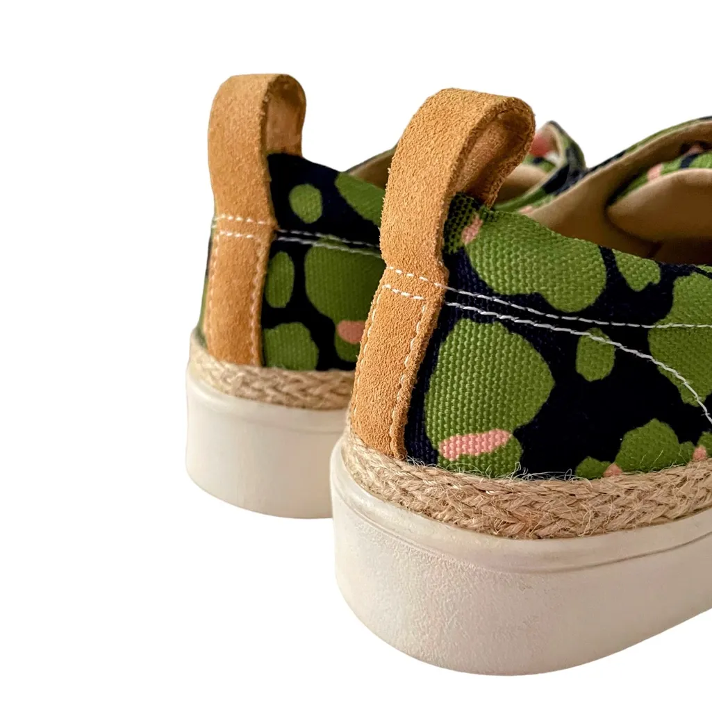NEW Spenco Green & Bokeh Navy Malibu Spotted Canvas Lace - Image 7