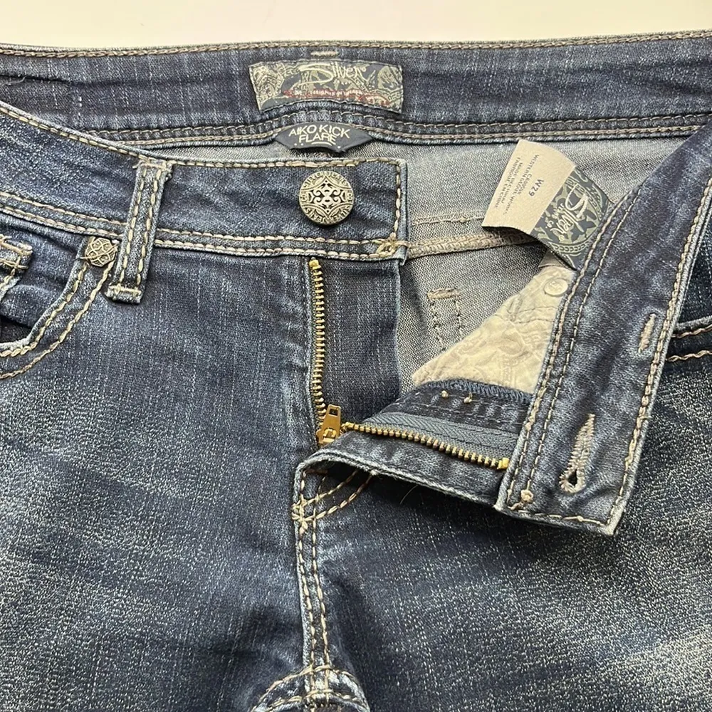 Silver Jeans Aiko Kick Flare Size 29 - Image 16