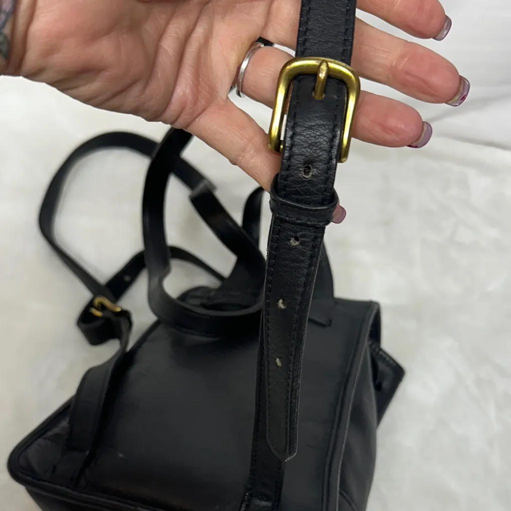 Coach Mini Leather Backpack Glove Tan Turn Lock Vintage Brass hardware - Image 12