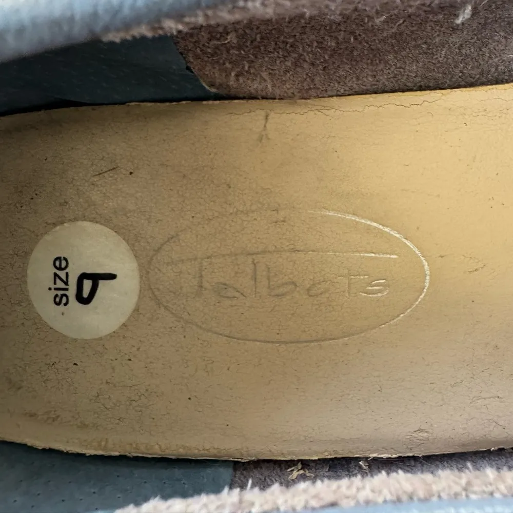 Talbots Light Baby Blue Soft Leather Loafers Size 9 - Image 4