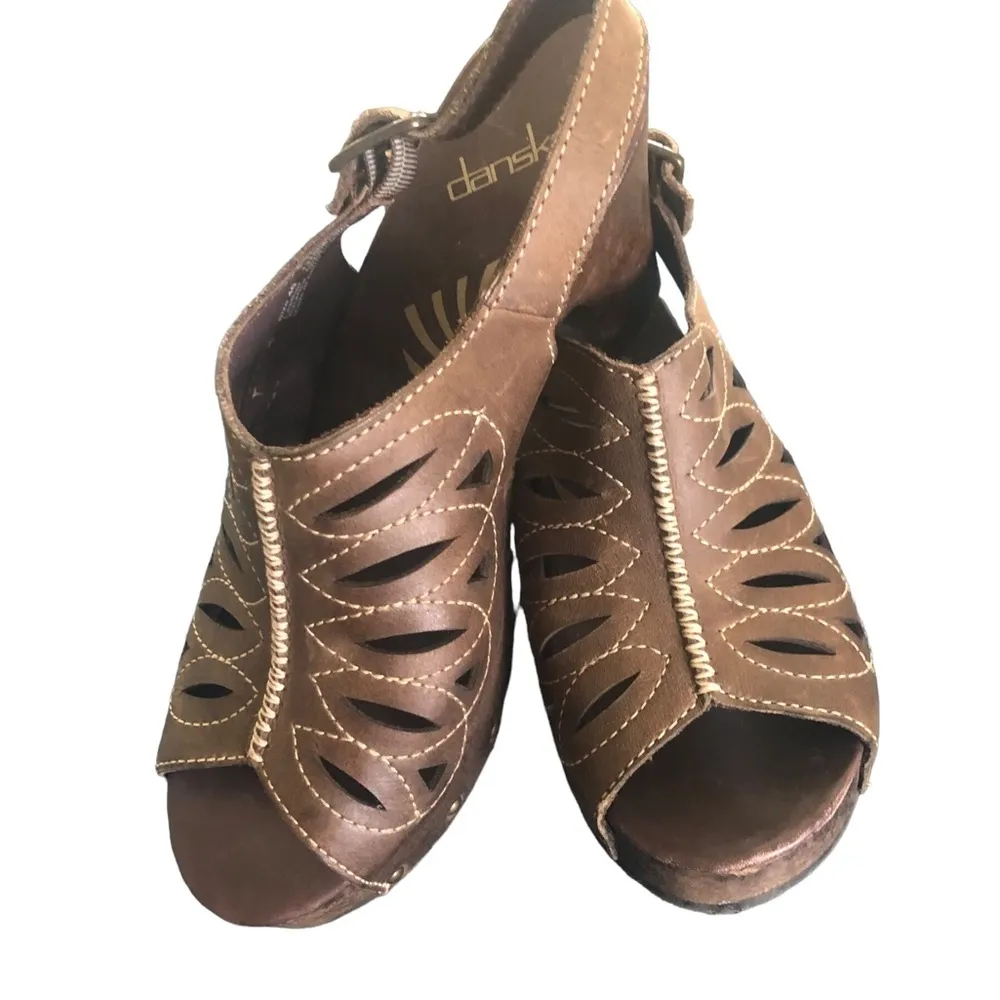 Dansko Rowena Lasercut  Slingback Open Toe Wood Heeled Sandals Sz 40 Buckle - Image 7