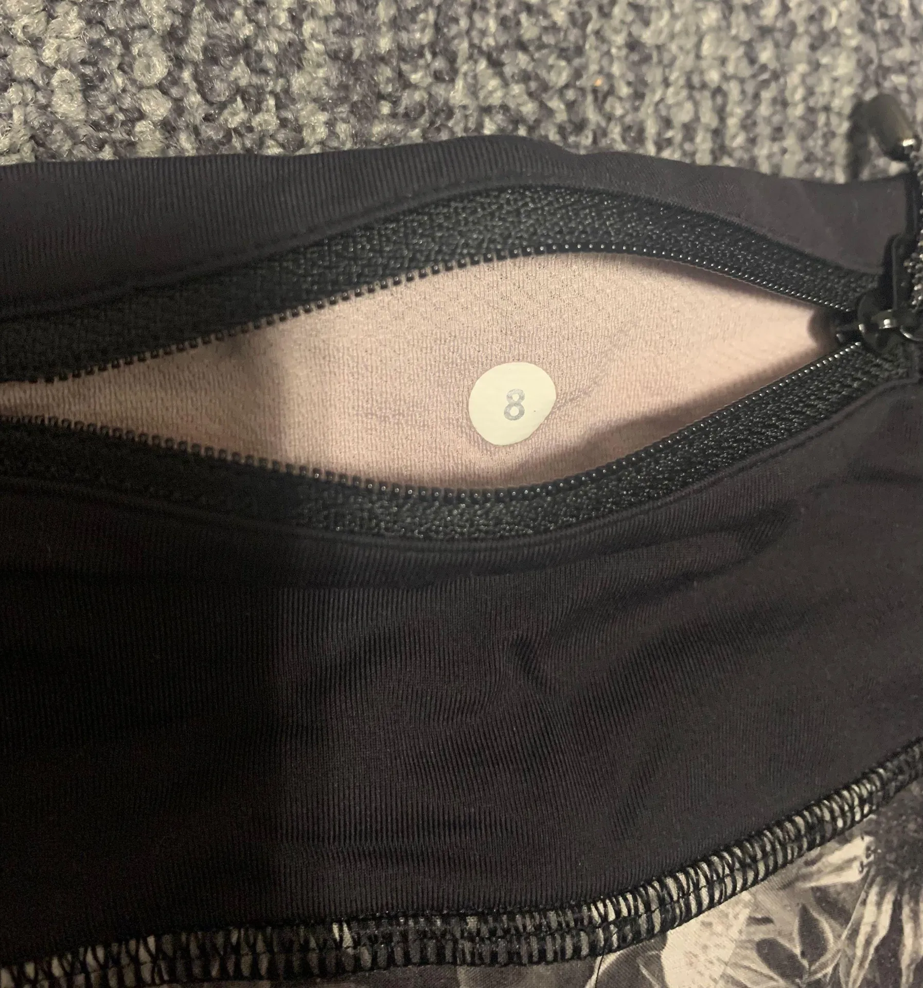 Lululemon Speed Short 2.5’’ Size 8 - Image 4