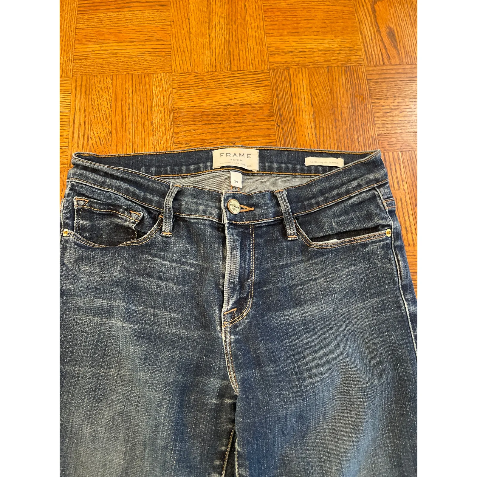 FRAME LE Skinny Jeanne size 29 - Image 2