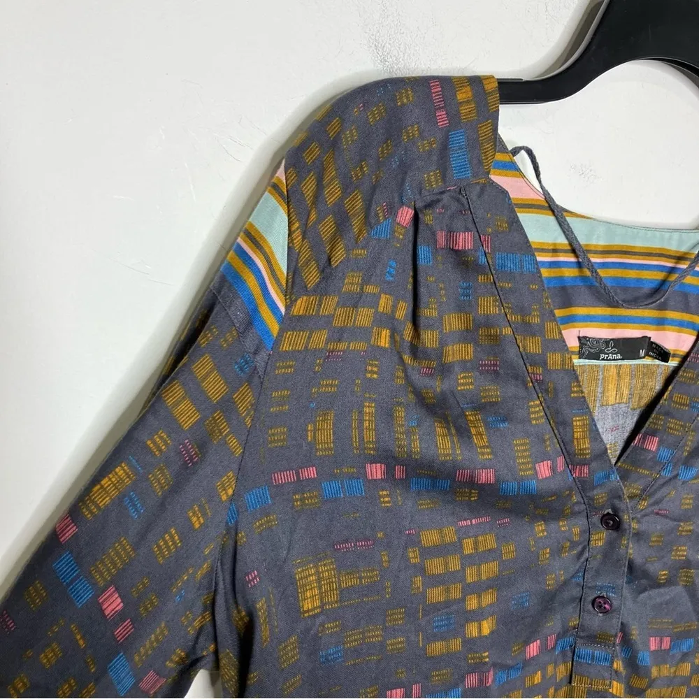 Prana Elsie multicolored top v-neck size medium‎ - Image 5