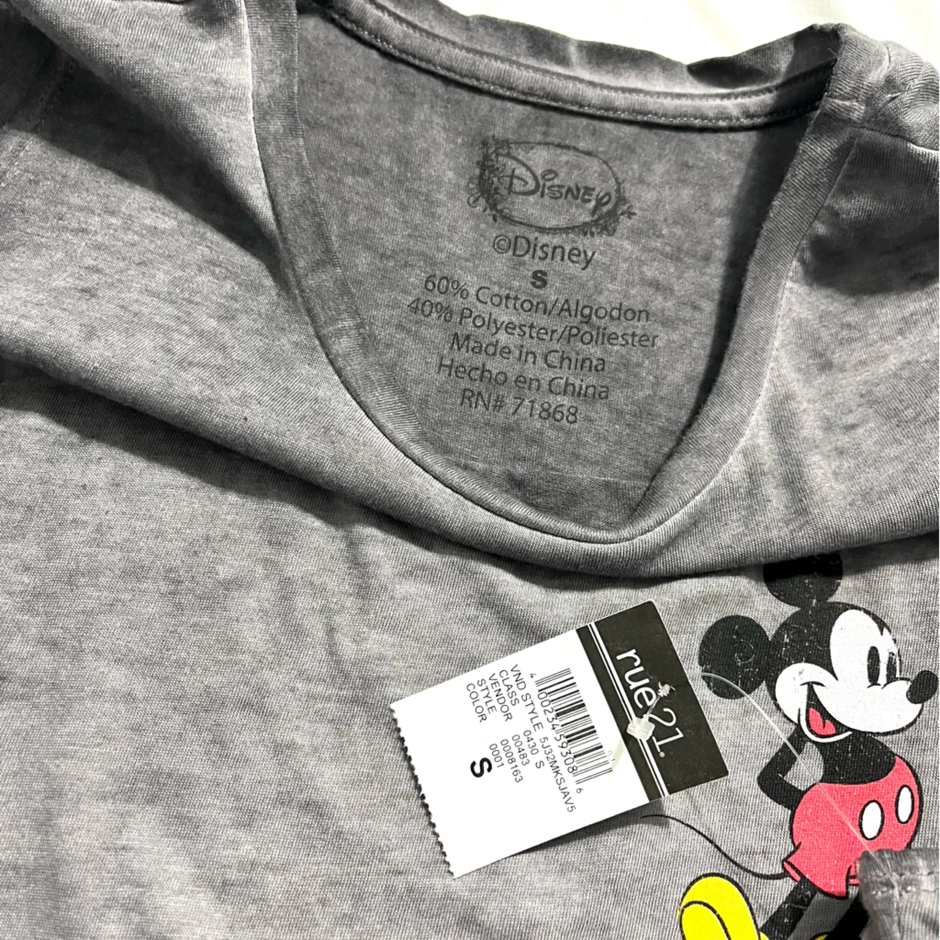 NWT Disney Mickey Mouse Muscle Tee for Rue 21 Size Small - Image 4