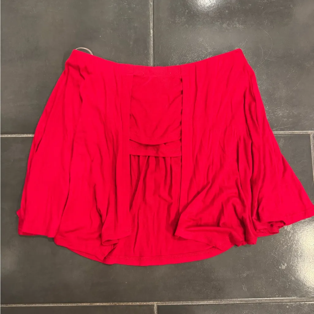 Vibrant Red Strapless Top - Image 2