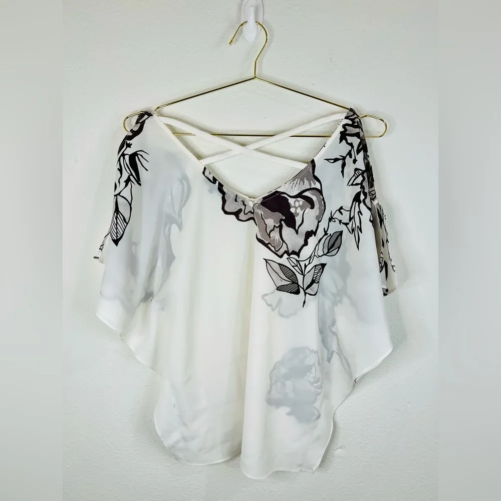 Guess Women’s Small Floral Print Off-Shoulder Blouse White Criss-Cross Back Top - Image 8