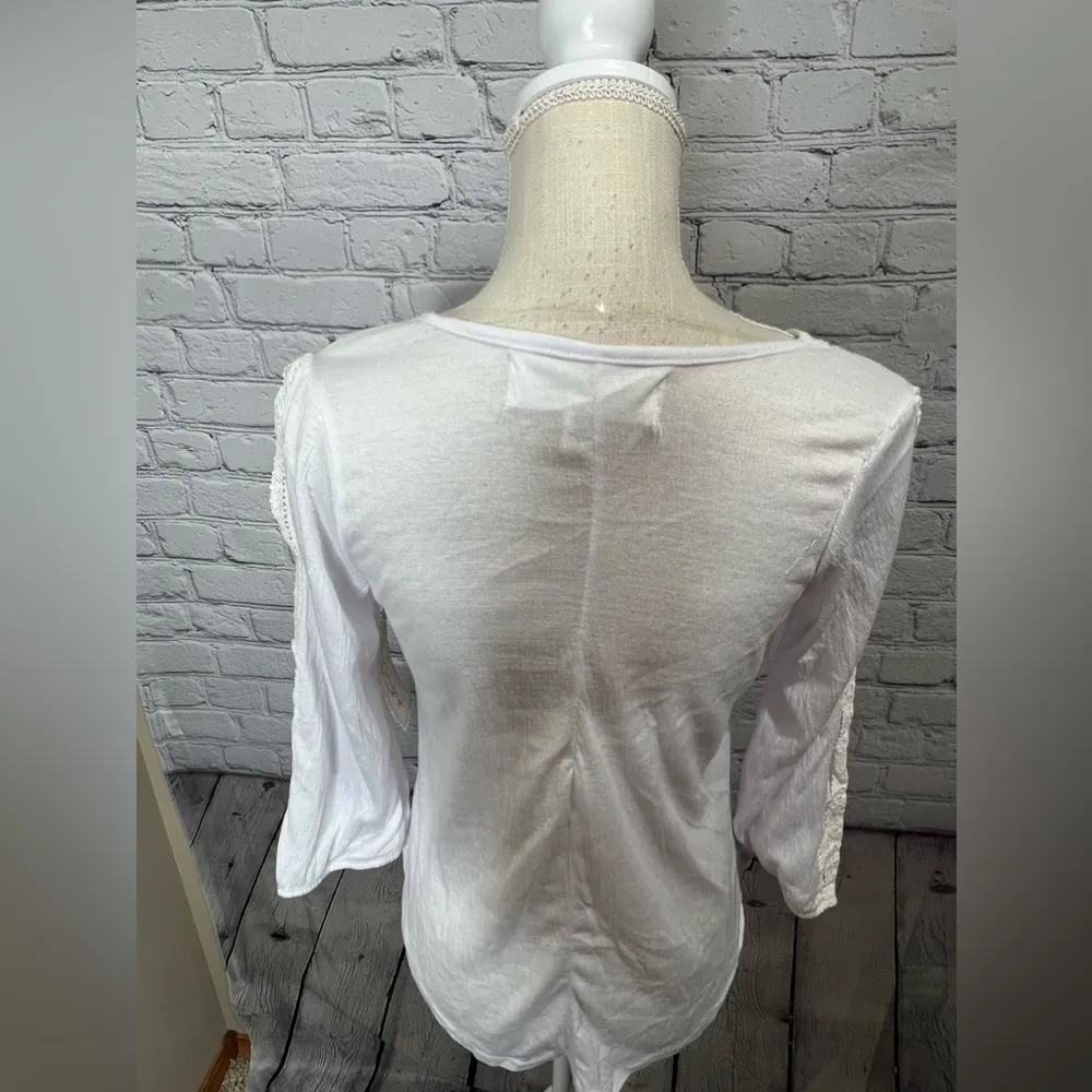 NWT French laundry white tie front shirt small - Image 6