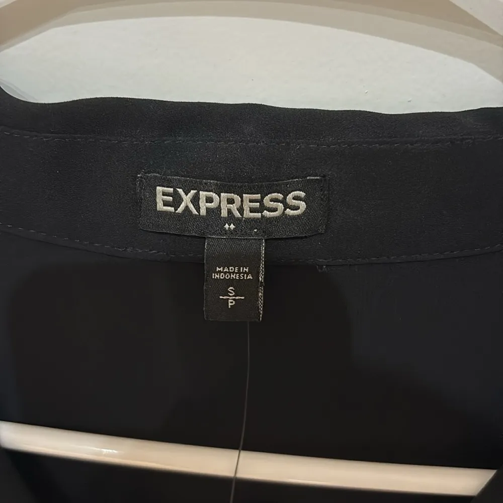 Express black collared button down tank - Image 3