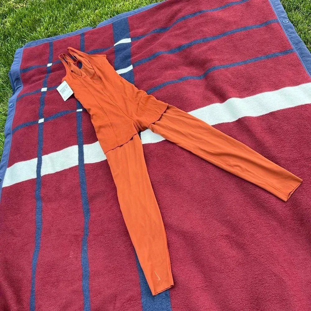 Nike Yoga Infinalon NY Luxe layered 7/8 jumpsuit
Women’s XS extra small - Image 3