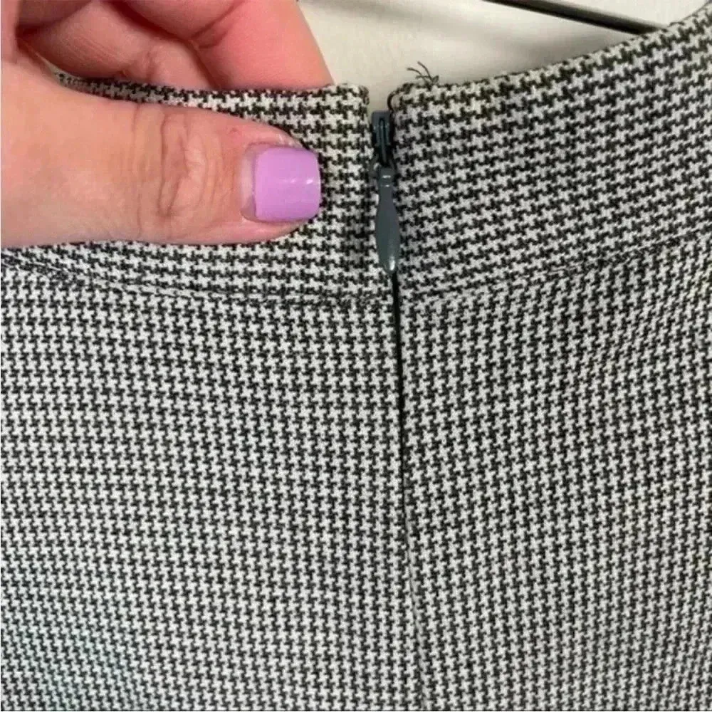 Kate Spade Black And White‎ Gingham Print Deep V Sleeveless Sheath Dress - Image 6