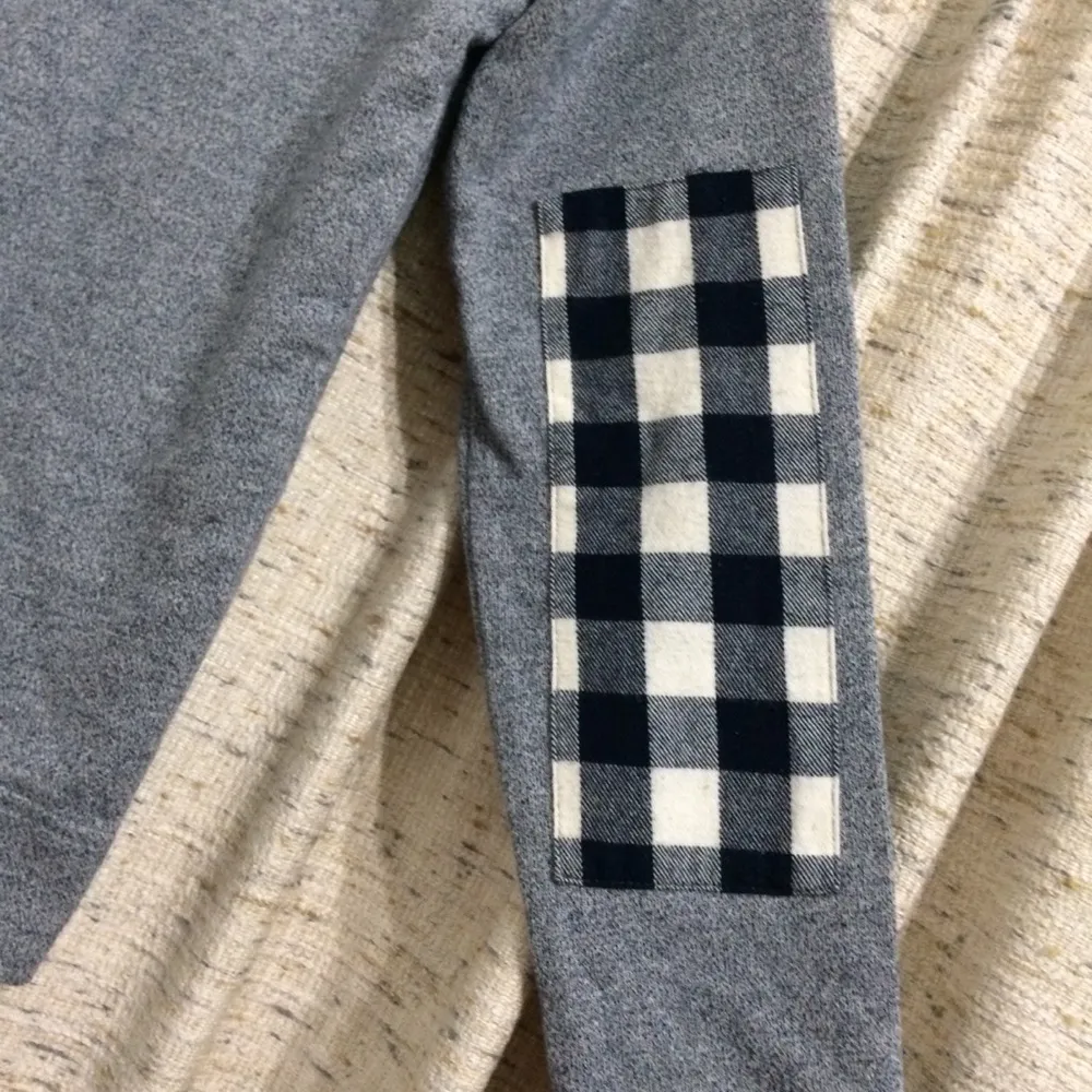 Orvis  Buffalo Plaid Patch Sweatshirt - Image 6