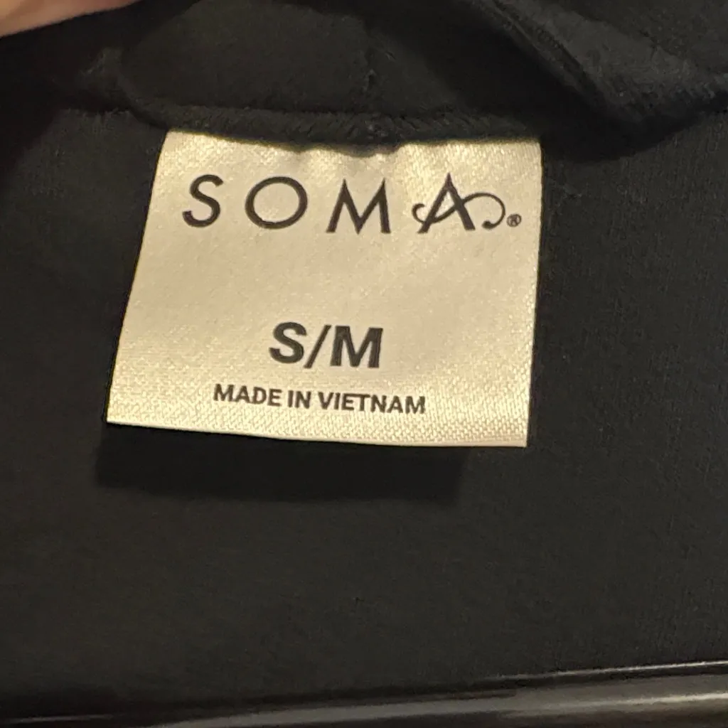 Soma Black Long Sleeve Robe - Image 2