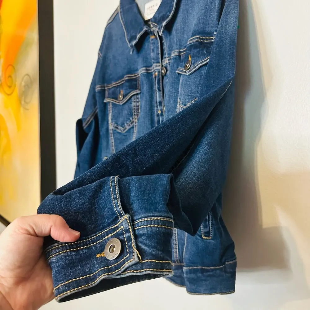 Torrid Denim Medium Distressed Long Sleeves Cotton Jeans Jacket Size 3X - Image 6