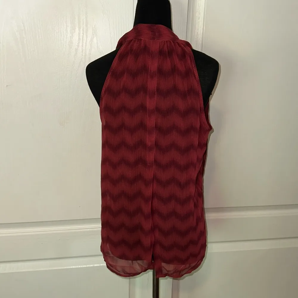 RED SHEER CHEVRON SLEEVELESS TANK BLOUSE TIE FRONT - Image 2