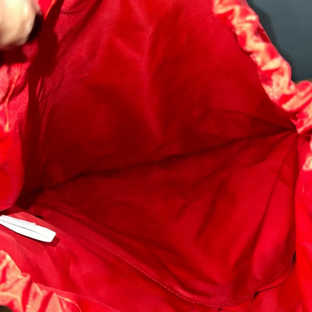 ATEEZ The Expedition Tour In USA Atlanta backpack adjustable straps red K-pop - Image 8