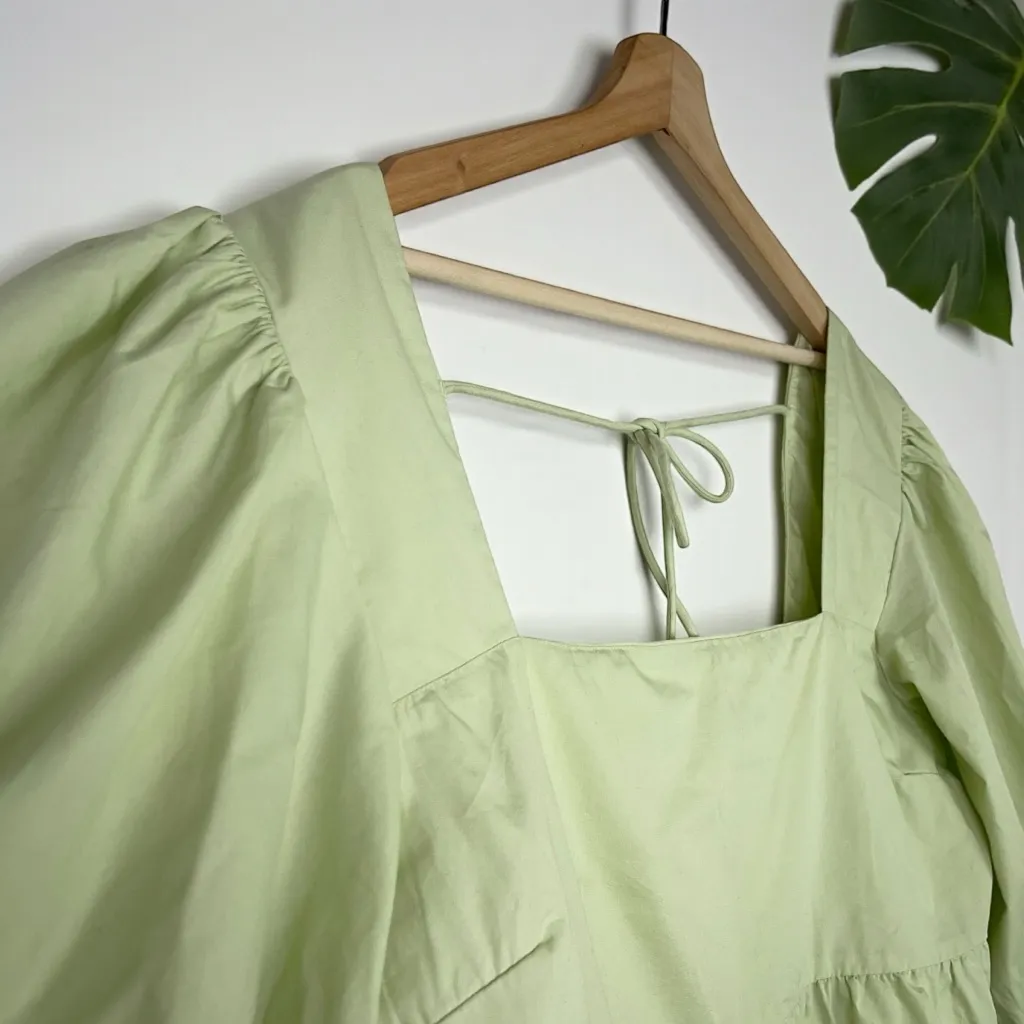 🆕 Abercrombie & Fitch Puff Sleeve Poplin Squareneck Top in Soft Sage Green - Image 7