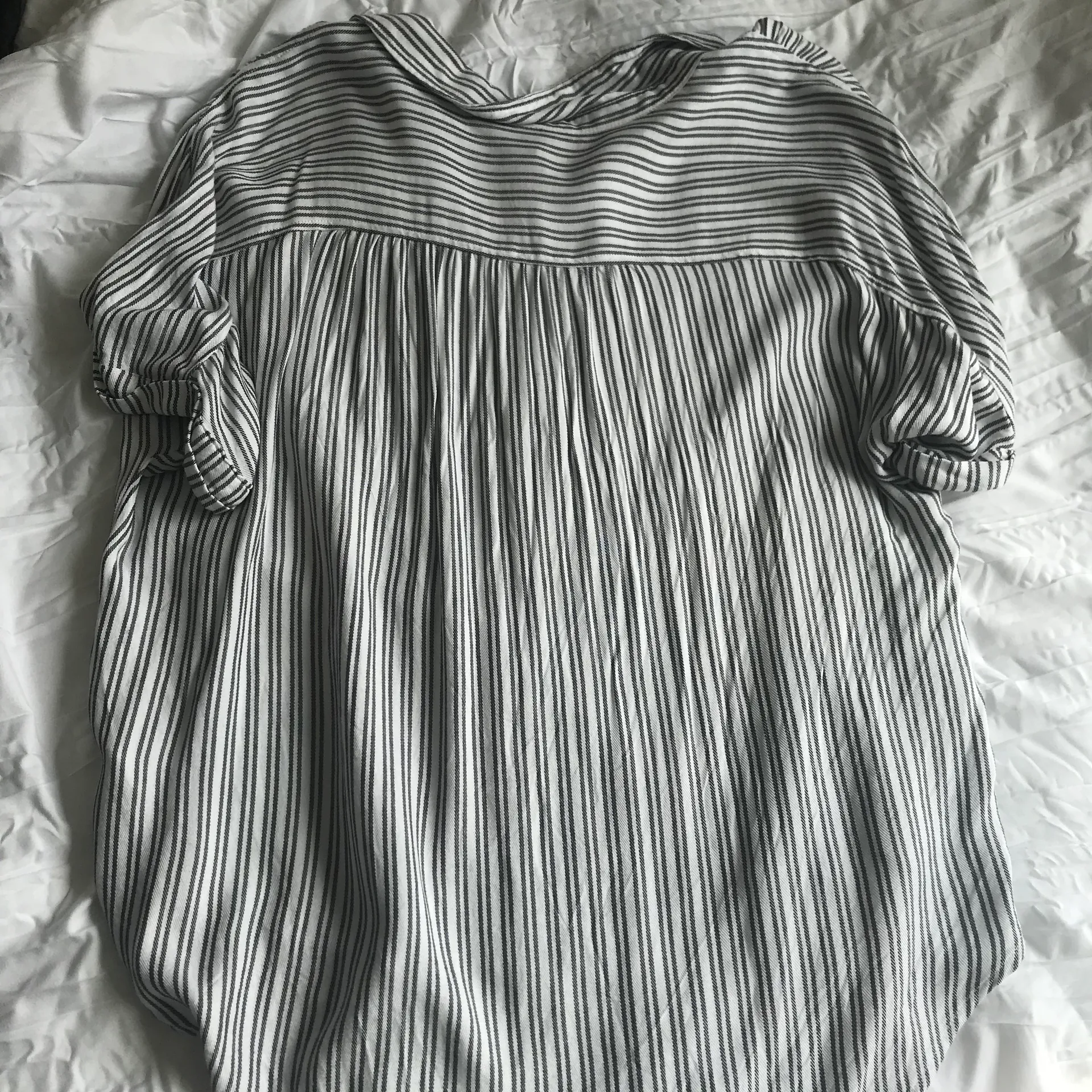 Universal Thread Striped Button Down Shirt - Image 2