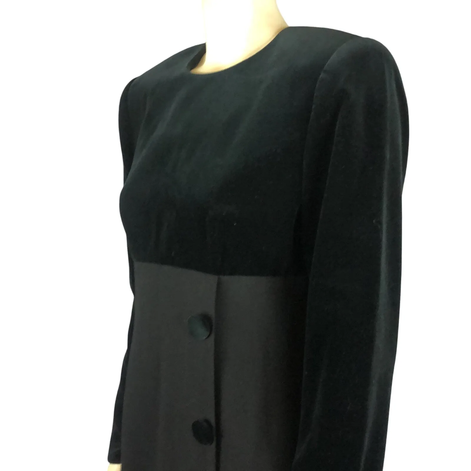 Vintage Kasper ASL Black Velvet Dress with velvet front buttons size 8 p - Image 7