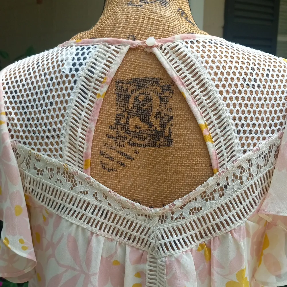 Anthropolgie HD in Paris Flutter Flores Blouse Pink and Mustard Floral Print - Image 8