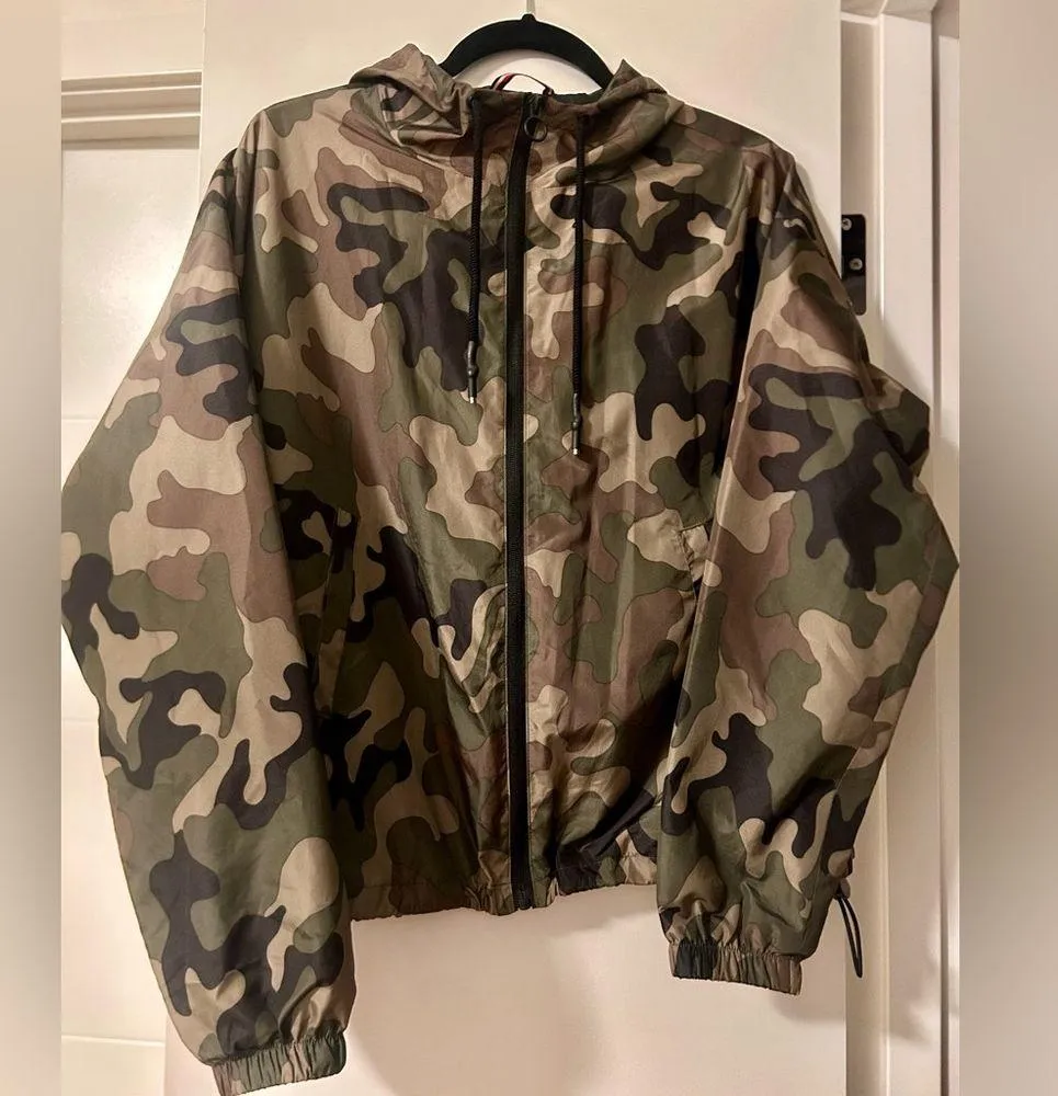 Garage Camo Windbreaker - Image 2