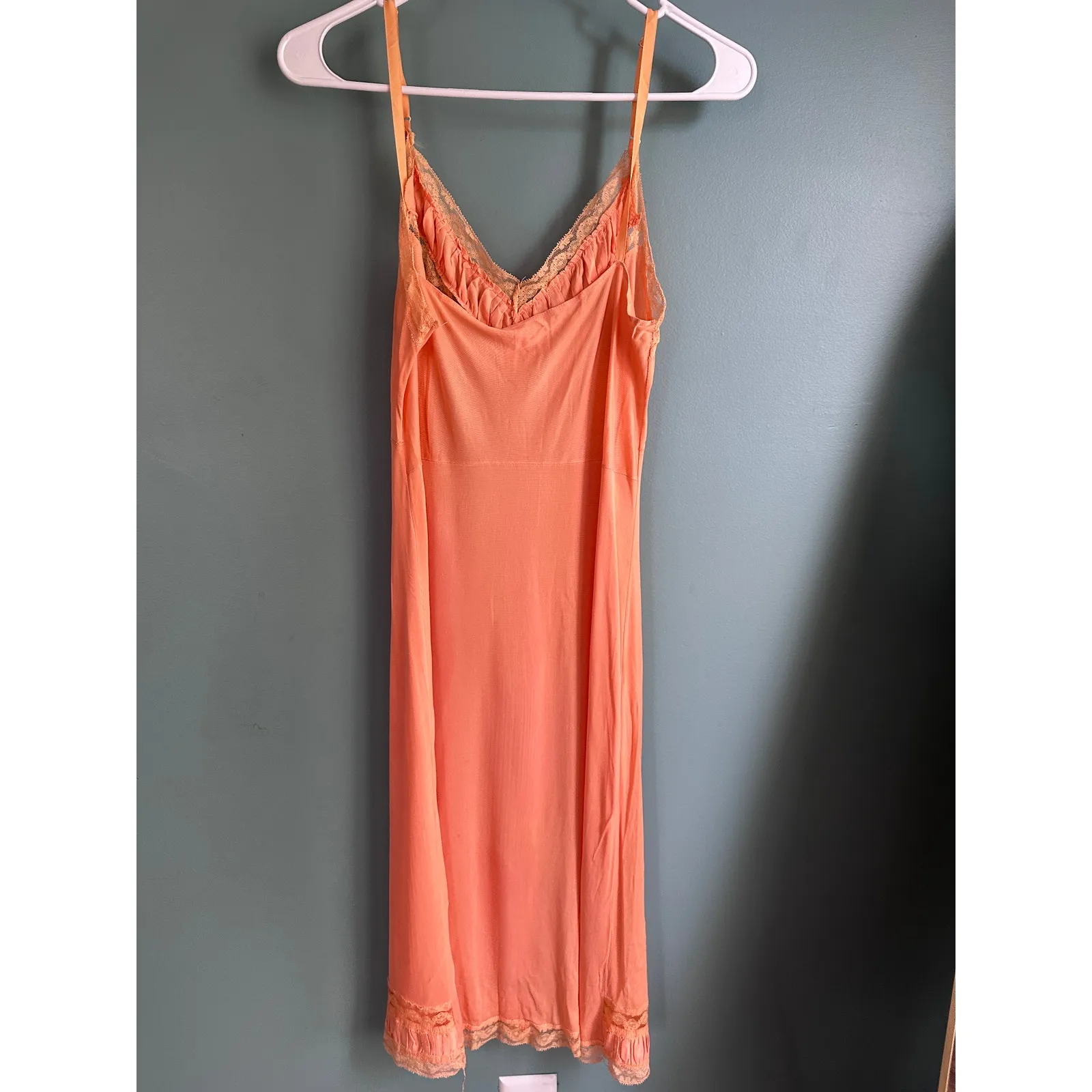 Vintage Coral Women's Sleeveless Nightgown Sleepwear Slip Orange - Image 4