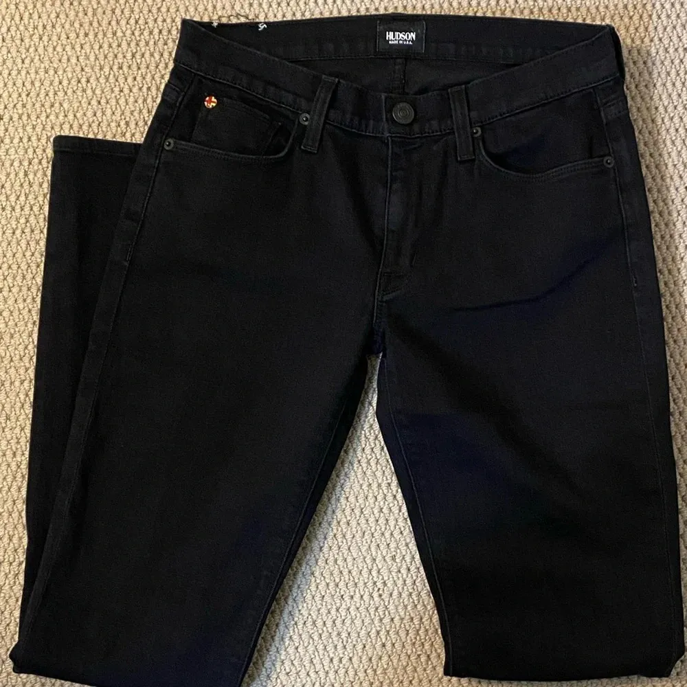 Hudson Colette mid-rise skinny jeans - black 27.  Excellent condition - Image 3