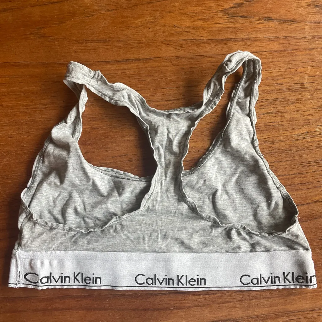 Calvin Klein Gray Bra with Multicolor Stripes - Image 2