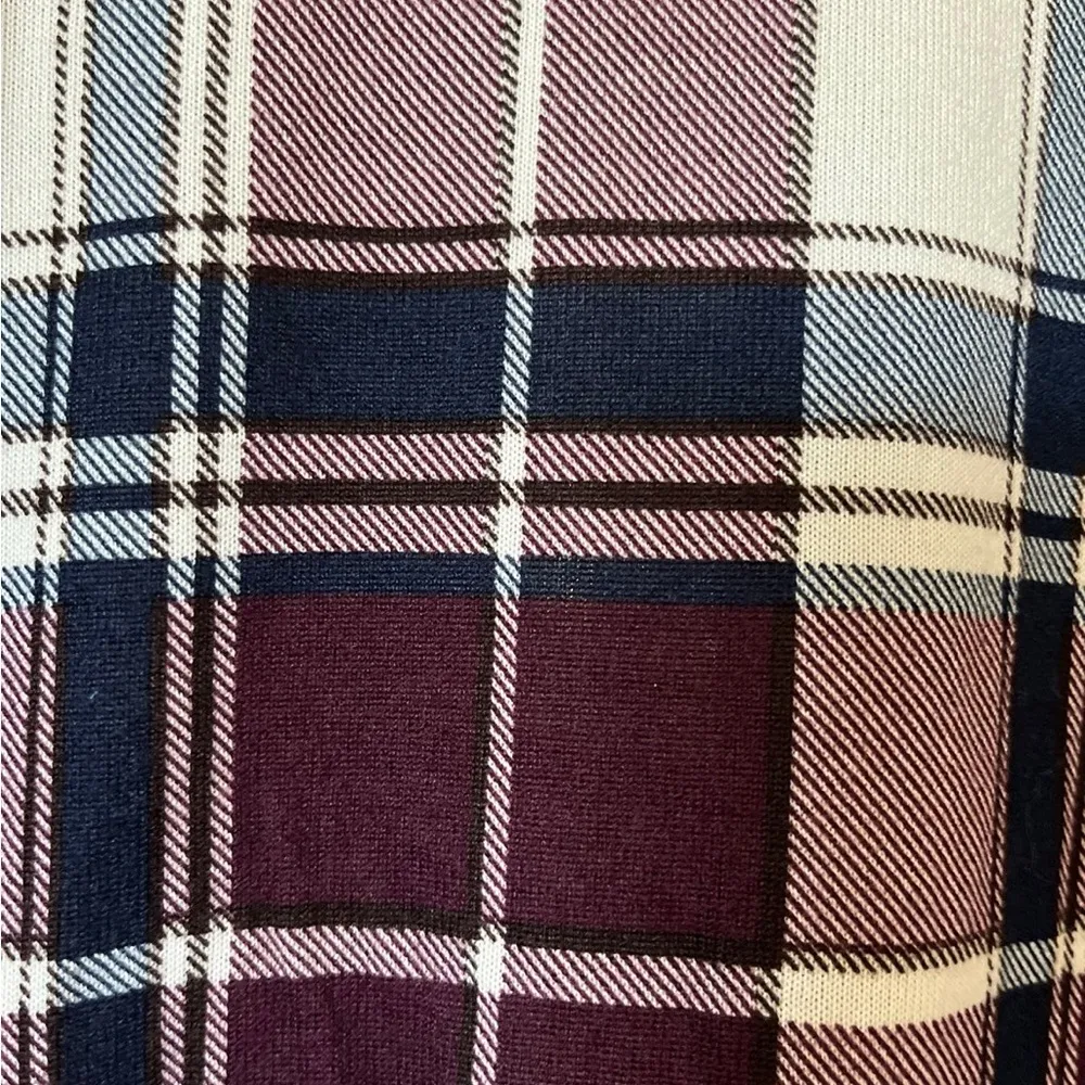 Eden & Olivia NWT  Size 1XL Maternity Plaid Blouse - Image 7